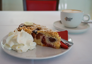 Kaffee und Kuchen im Lillys